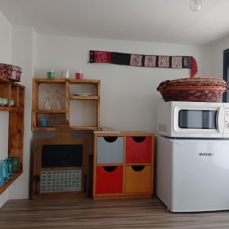 New! Great Location! Vibrant Downtown, Talpiot Market, Flea Market, Carmel Beach, Close To Everywhere Apartment Хайфа Екстериор снимка