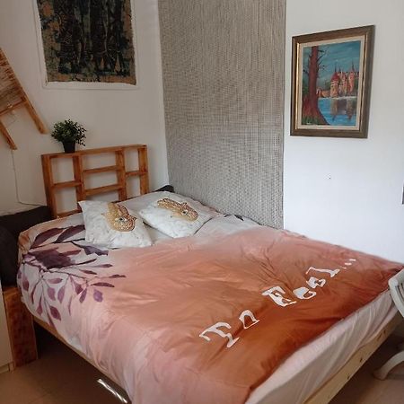 New! Great Location! Vibrant Downtown, Talpiot Market, Flea Market, Carmel Beach, Close To Everywhere Apartment Хайфа Екстериор снимка